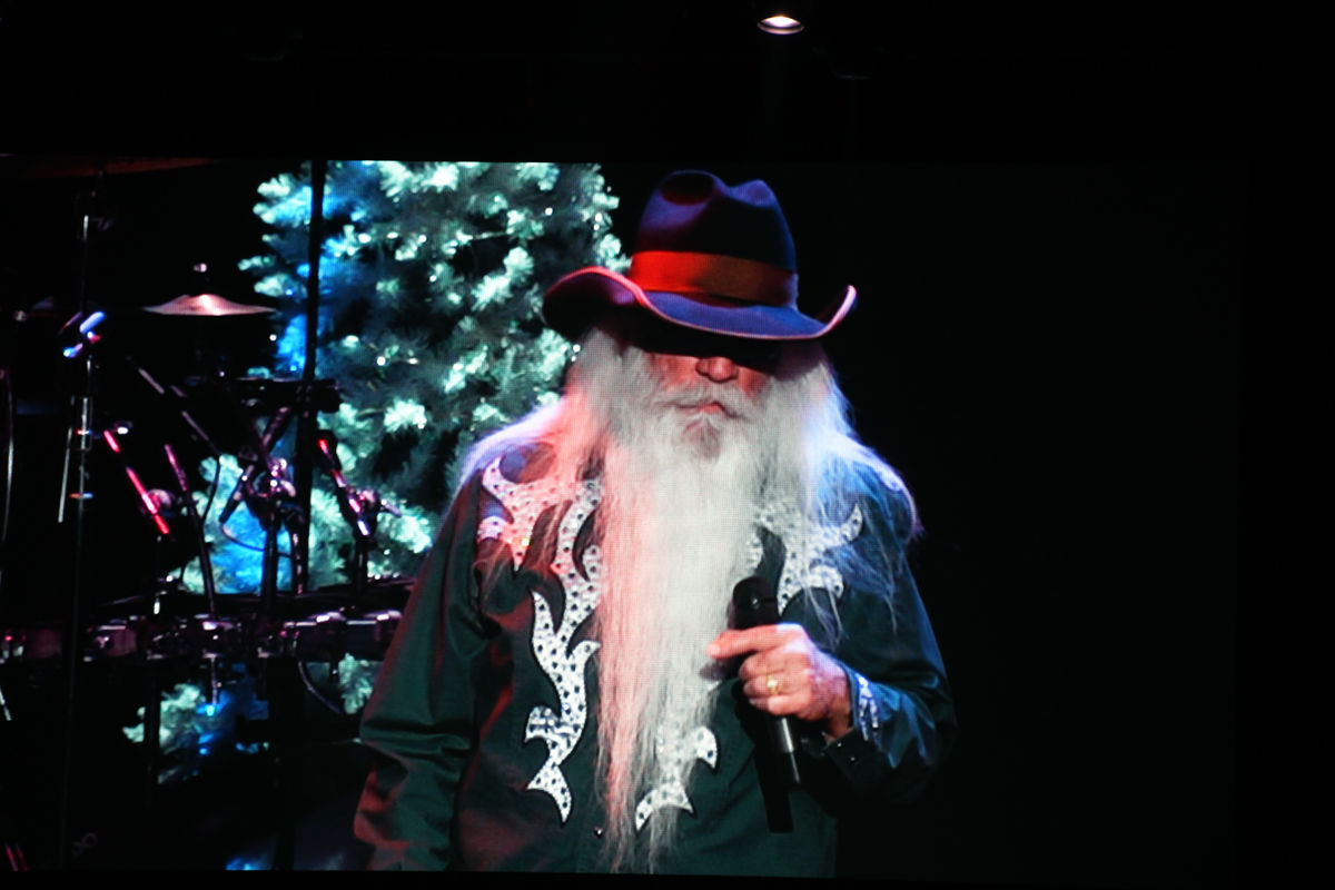 125 Baritone William Lee Golden of the Oak Ridge Boys.jpg